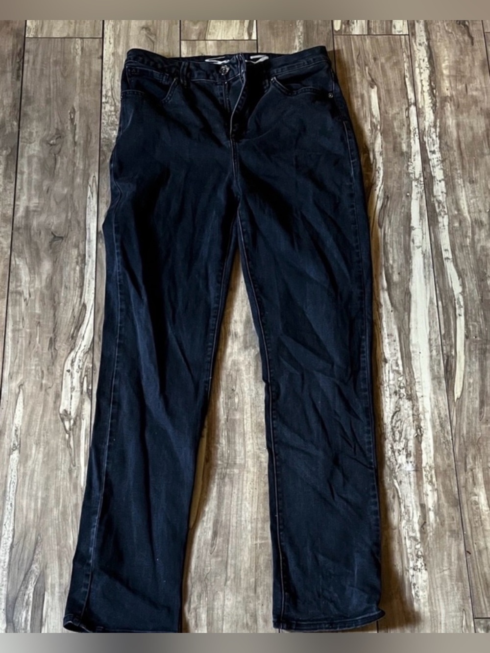 Seven7 Black Straight Leg Stretchy Pants in Size 8
